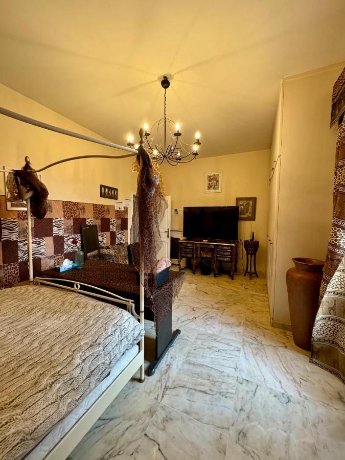 La Demeure D'Iris Bed & Breakfast Bougival Ngoại thất bức ảnh