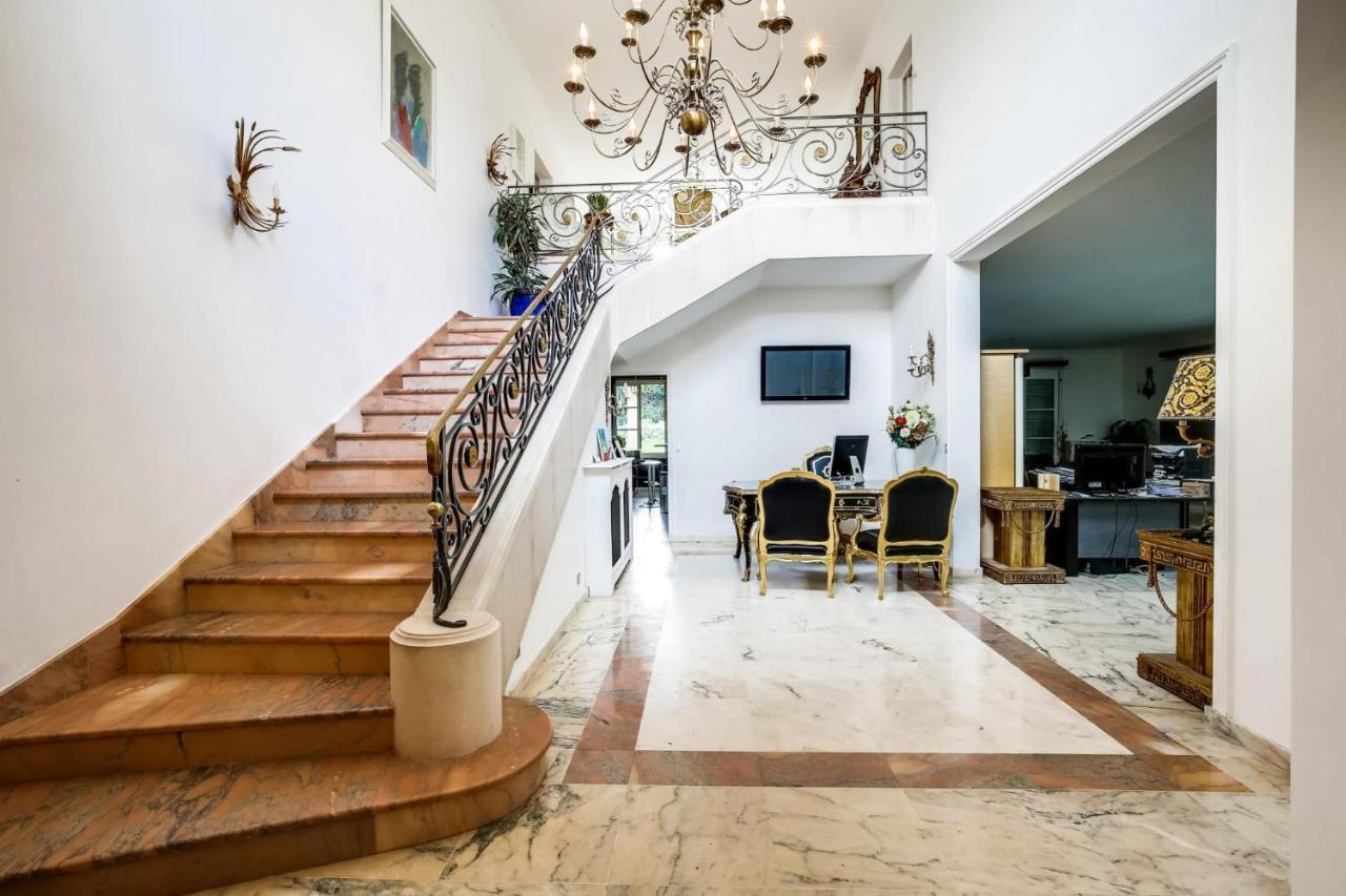 La Demeure D'Iris Bed & Breakfast Bougival Ngoại thất bức ảnh