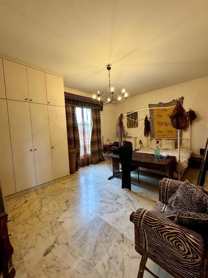 La Demeure D'Iris Bed & Breakfast Bougival Ngoại thất bức ảnh