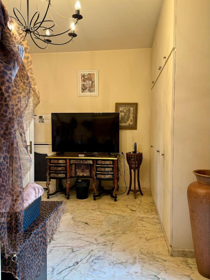 La Demeure D'Iris Bed & Breakfast Bougival Ngoại thất bức ảnh