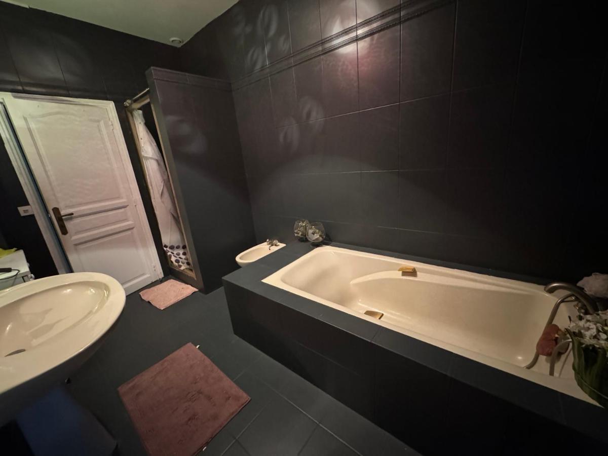 La Demeure D'Iris Bed & Breakfast Bougival Ngoại thất bức ảnh